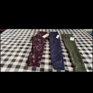 Workout leggings lot NWT (medium) w backpack NWT